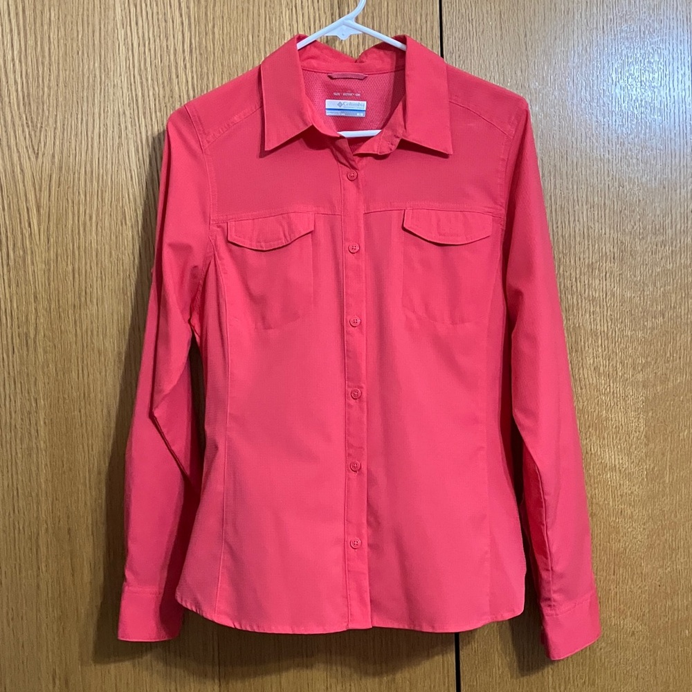 Columbia Silver Ridge Lite Omni-Shade Women’s Coral Pink Red Shirt Size Medium